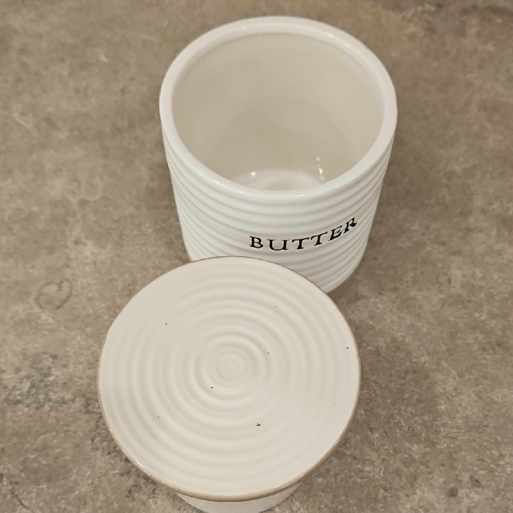 Ceramic Butter Dish with Lid - White and Tan - Picture 5 of 8